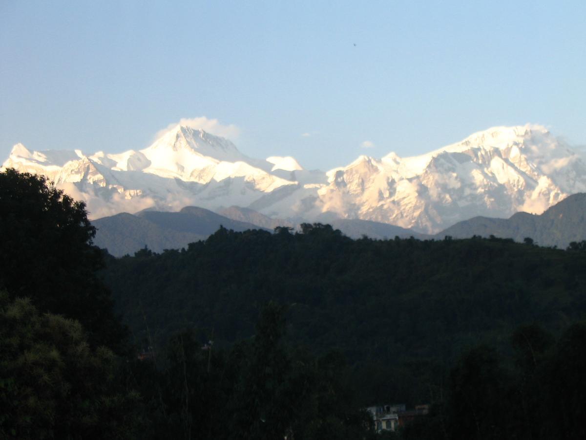 Pokhara Palace Hotel Zewnętrze zdjęcie